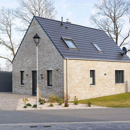 Ferienhaus Seeblick Am Harkebruegger See Mit Sauna Und Kamin Barssel  Buitenkant foto