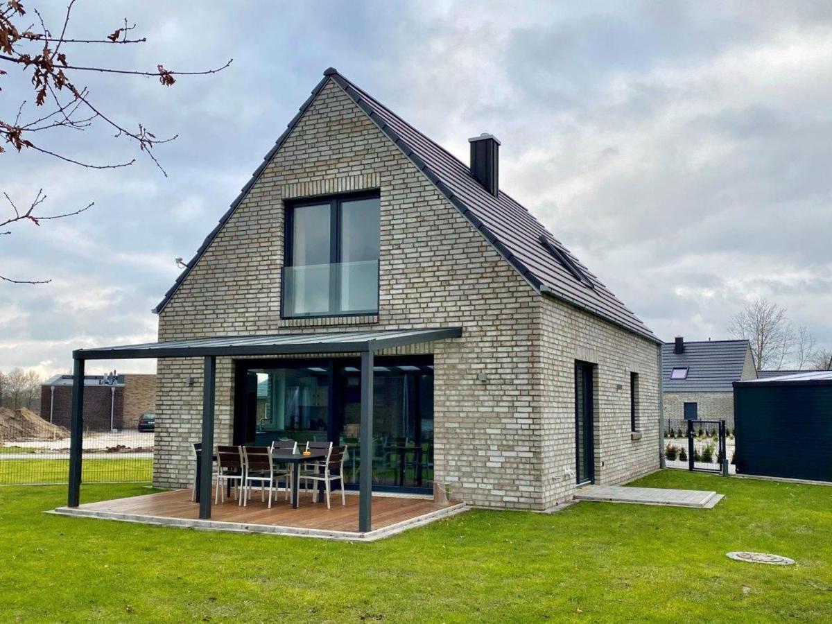 Ferienhaus Seeblick Am Harkebruegger See Mit Sauna Und Kamin Barssel  Buitenkant foto