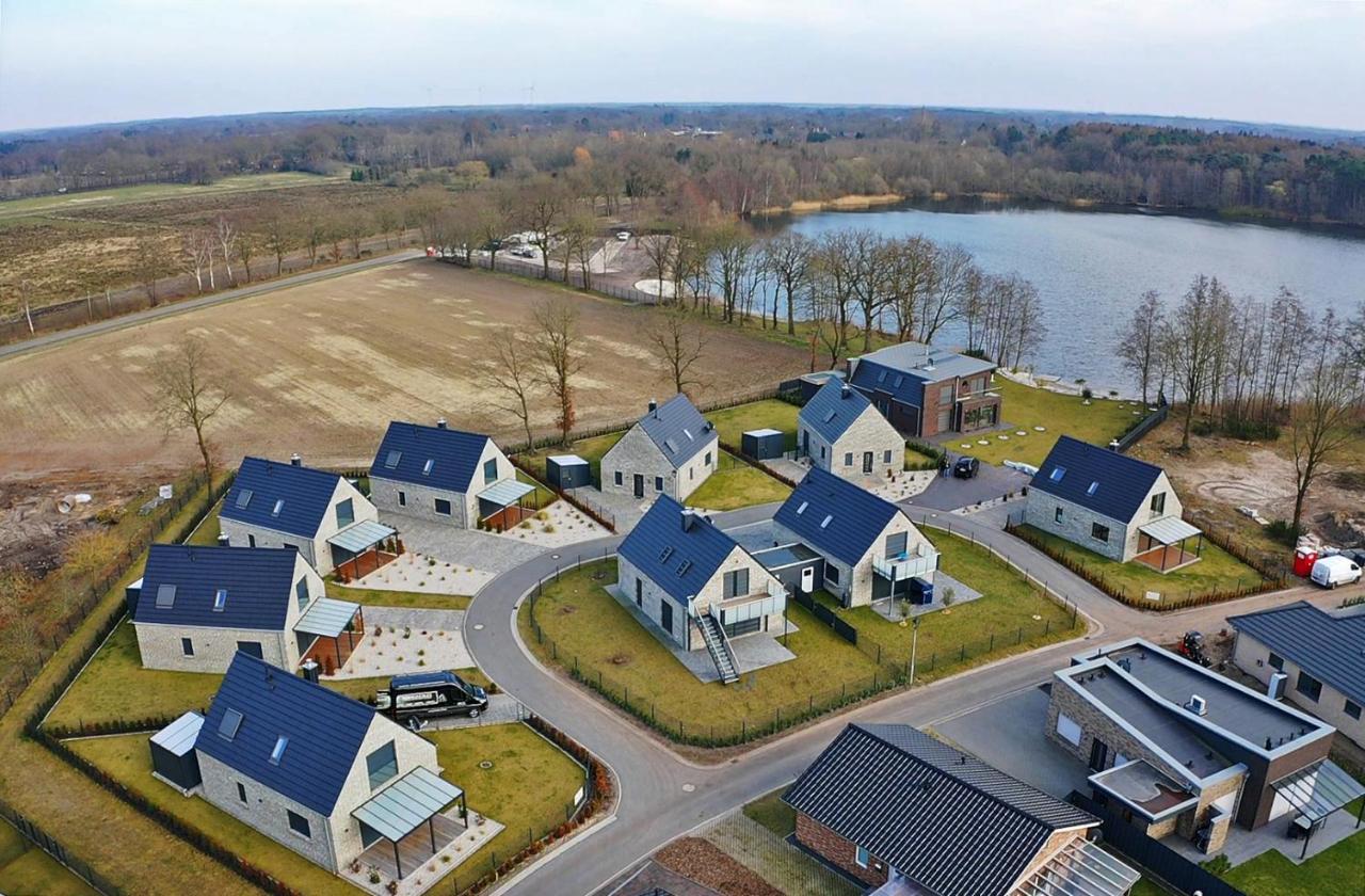 Ferienhaus Seeblick Am Harkebruegger See Mit Sauna Und Kamin Barssel  Buitenkant foto