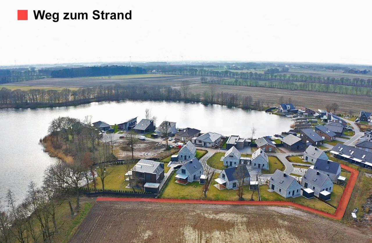 Ferienhaus Seeblick Am Harkebruegger See Mit Sauna Und Kamin Barssel  Buitenkant foto